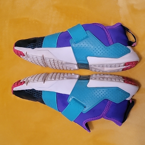 Nike Huarache Teal/Blue Sneakers Size 5.5 - Picture 3 of 7